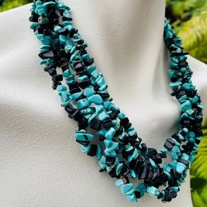 Vintage Artisan Faux Black Onyx Turquoise Stone Chip Beaded Silver Tone Necklace